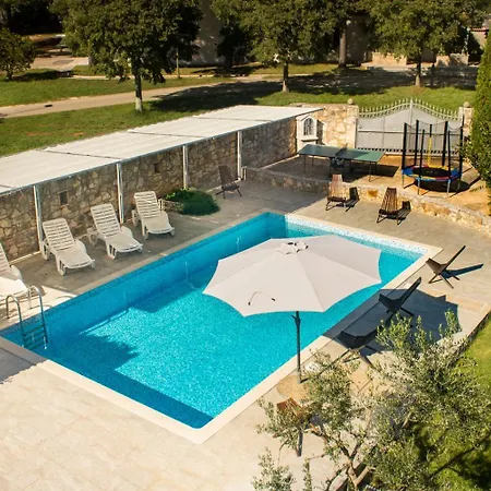 With Pool Fjord Guest house 3*